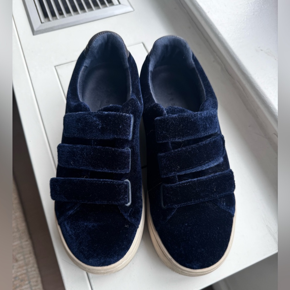 Sandro Blue Velvet Sneakers Size 37 (US 7)
